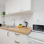 Διαμέρισμα Modern With Functional Furnishings Centre By Renters *