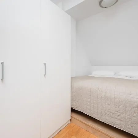 Apartmán Modern With Functional Furnishings Centre By Renters *