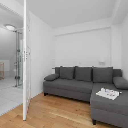 Modern With Functional Furnishings Centre By Renters